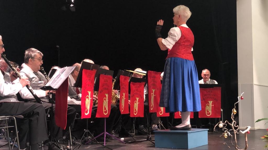 8ea29865-ea4d-4c72-9ae6-d43db217f294